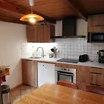 Holiday home Grand 14 Personnes ,cour ,salle De Jeux, Proche Du Village , Commerces