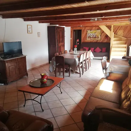 Grand 14 Personnes ,cour ,salle De Jeux, Proche Du Village , Commerces Holiday home *